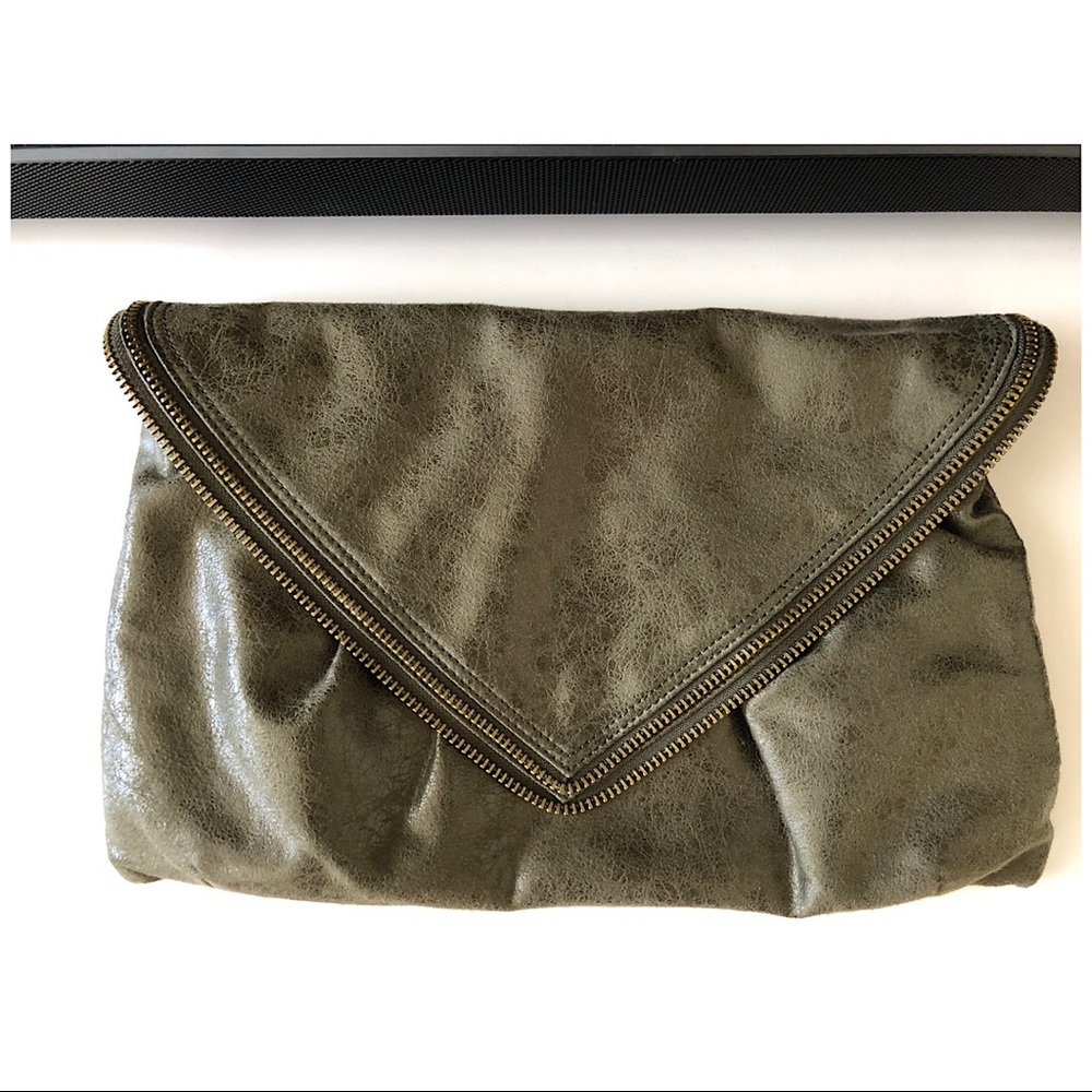 Matt & Nat faux leather envelope bag